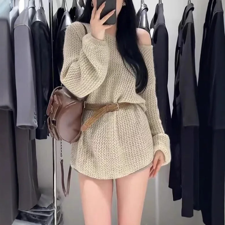 

Hollow Long-sleeved Knitted Sweater Women's 2025 Early Autumn New Loose Casual Medium and Long Tops Simple and Versatile