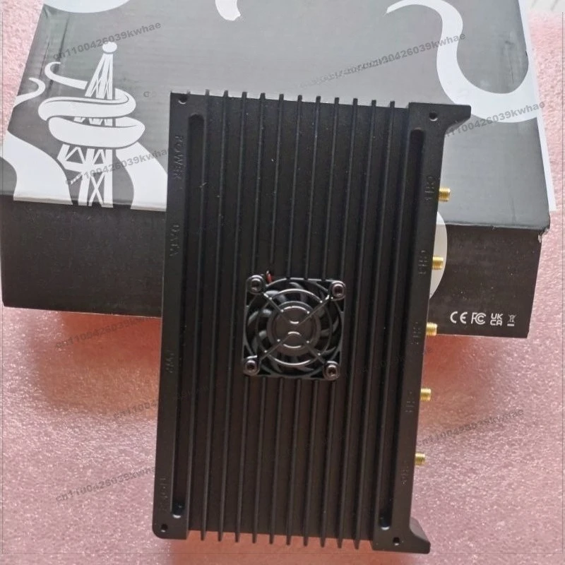 Software-defined Radio with Five RTL-SDRs A Phase