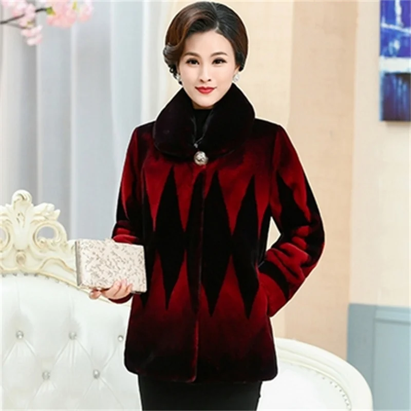 Haining Fur Coat Women 2026 New Middle-Aged And Elderly Mothers Wear Imitation Mink Plush Coat Thick 6XL Warm Jacket Winter Coat