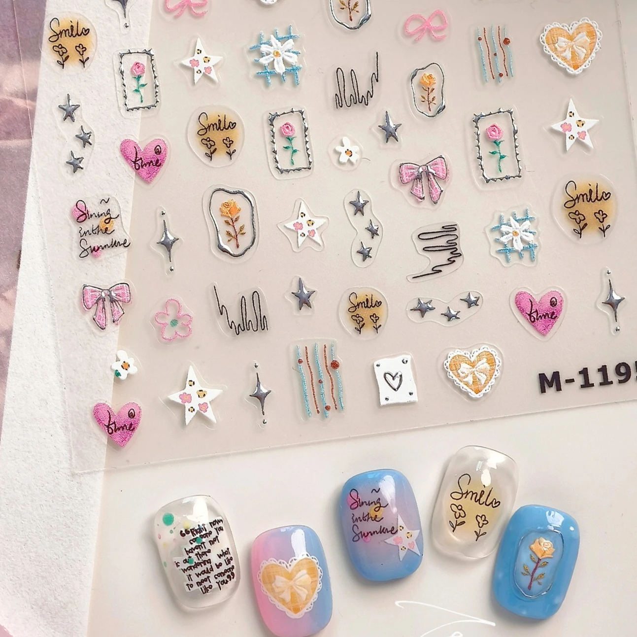 Illustrazione semplice Pizzo Cuore Amore Rosa Fiore Stella Linea Cintura Lettera inglese Graffiti Adesivo Adesivi per nail art Decalcomania per manicure
