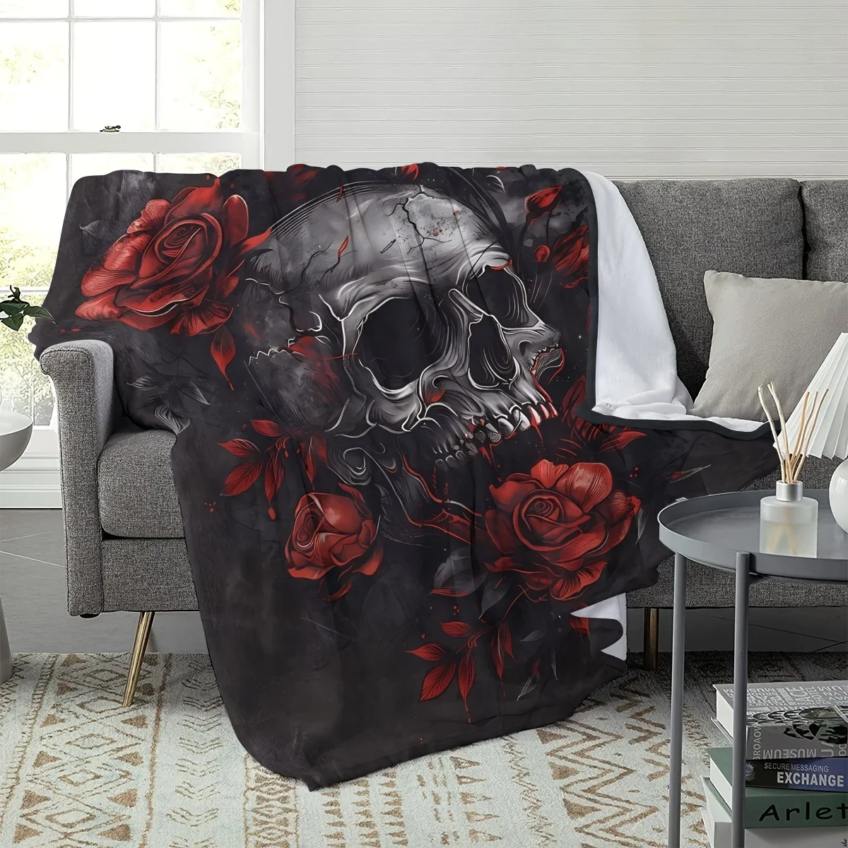 1pc Skull and Red Roses Printed Flannel Fleece Throw Blanket, Soft Comfortable Multi-Use Bedspread, Office Lap Cover, Home & Cam