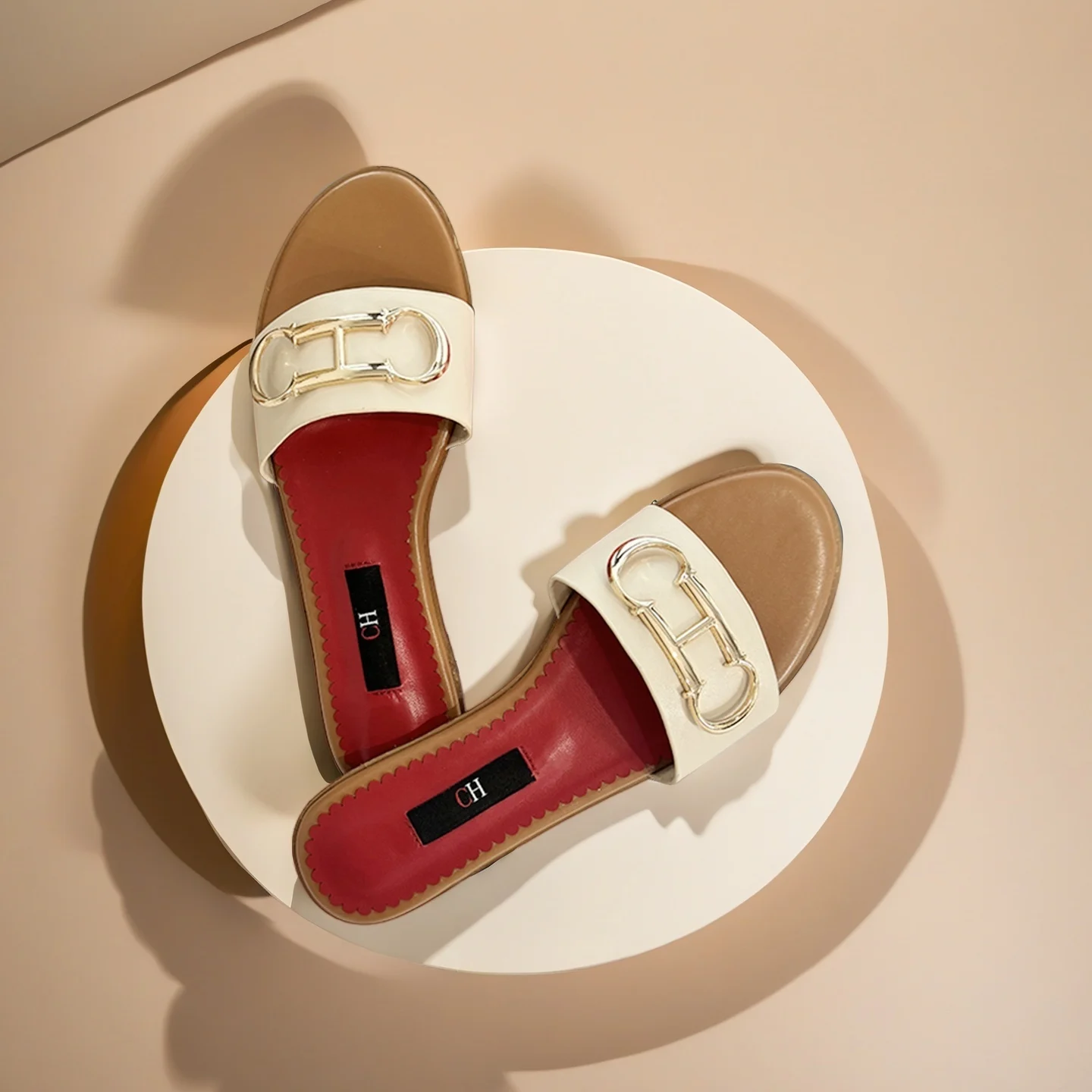 

CH 2025 Summer New Women's Leisure Sandals Women's Slippers Simple Solid Colour Design Daily Style Fashion Women's Slippers