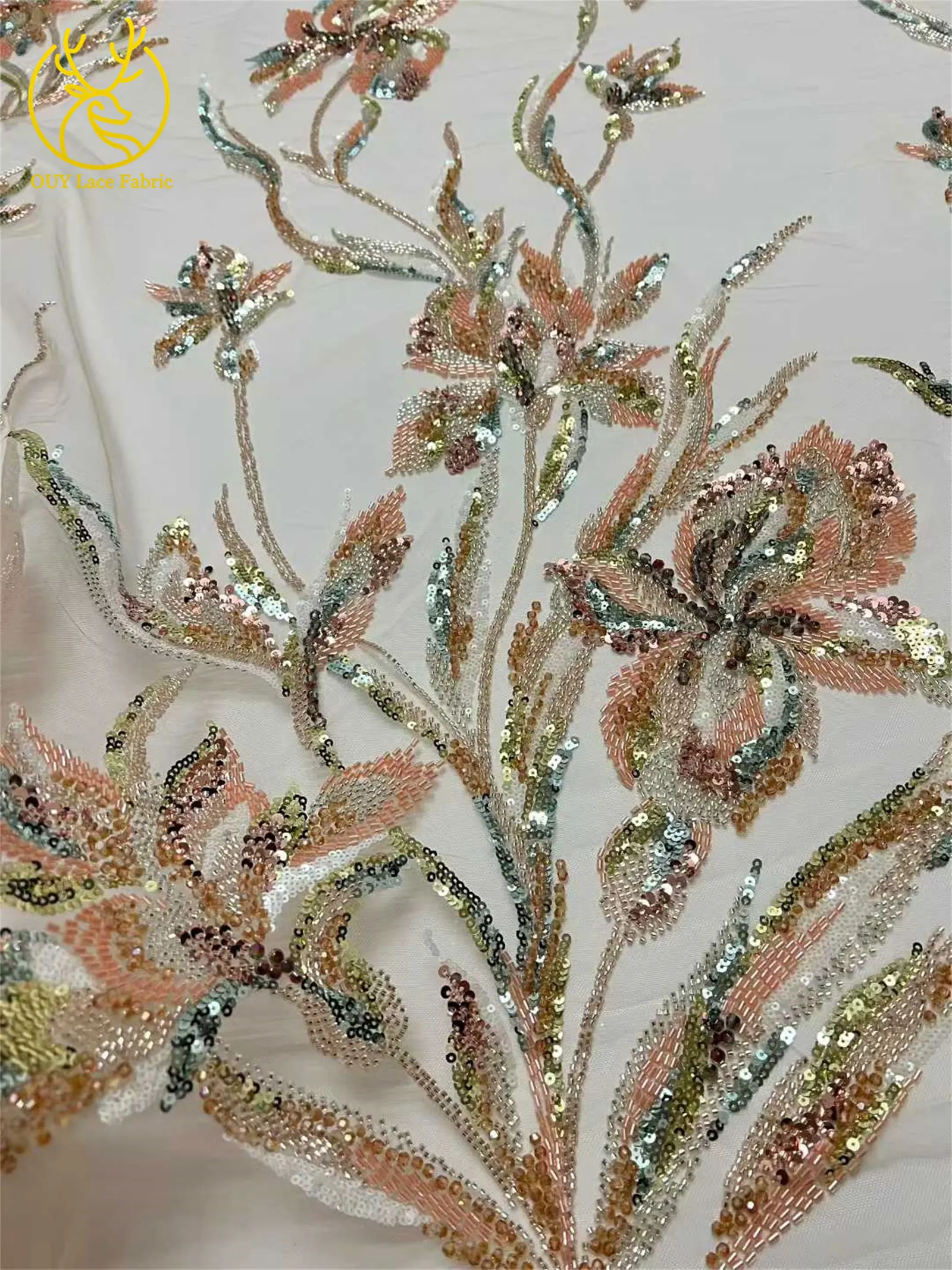 Luxuriöser afrikanischer Brautkleidstoff mit Perlenstickerei 2026 – Neuer französischer nigerianischer bestickter Blumen-Pailletten-Spitzenstoff für Hochzeits- und Partykleider – Detail 22