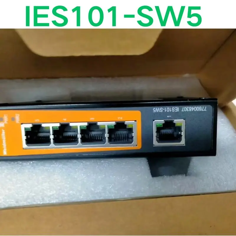 

brand-new Weidmuller 5-port switch IES101-SW5