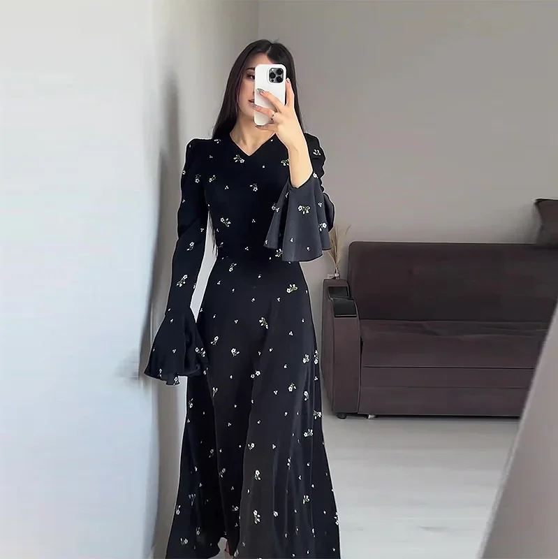 Dubai Arab Long Dress Women 2024 Autumn New Fashion Style Long Sleeve Slim Fit Ruffle Dress Long Dress Stand Collar Clothing