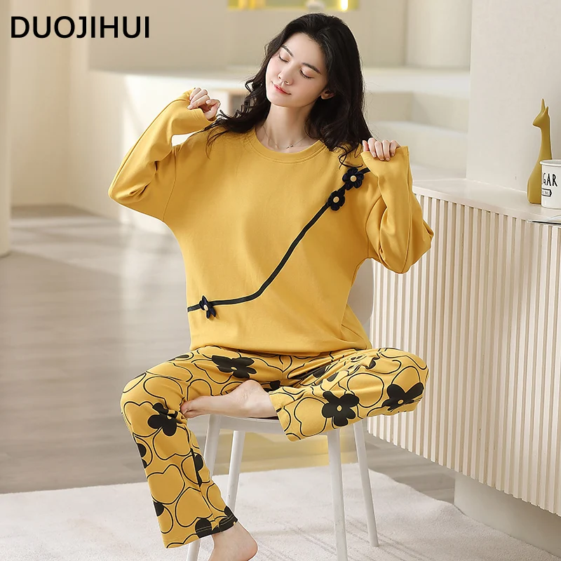 DUOJIHUI-Conjunto clássico de pijama floral estampado para mulheres, outono, pulôver básico, calça simples, moda solta, pijamas femininos, 2 peças, novo