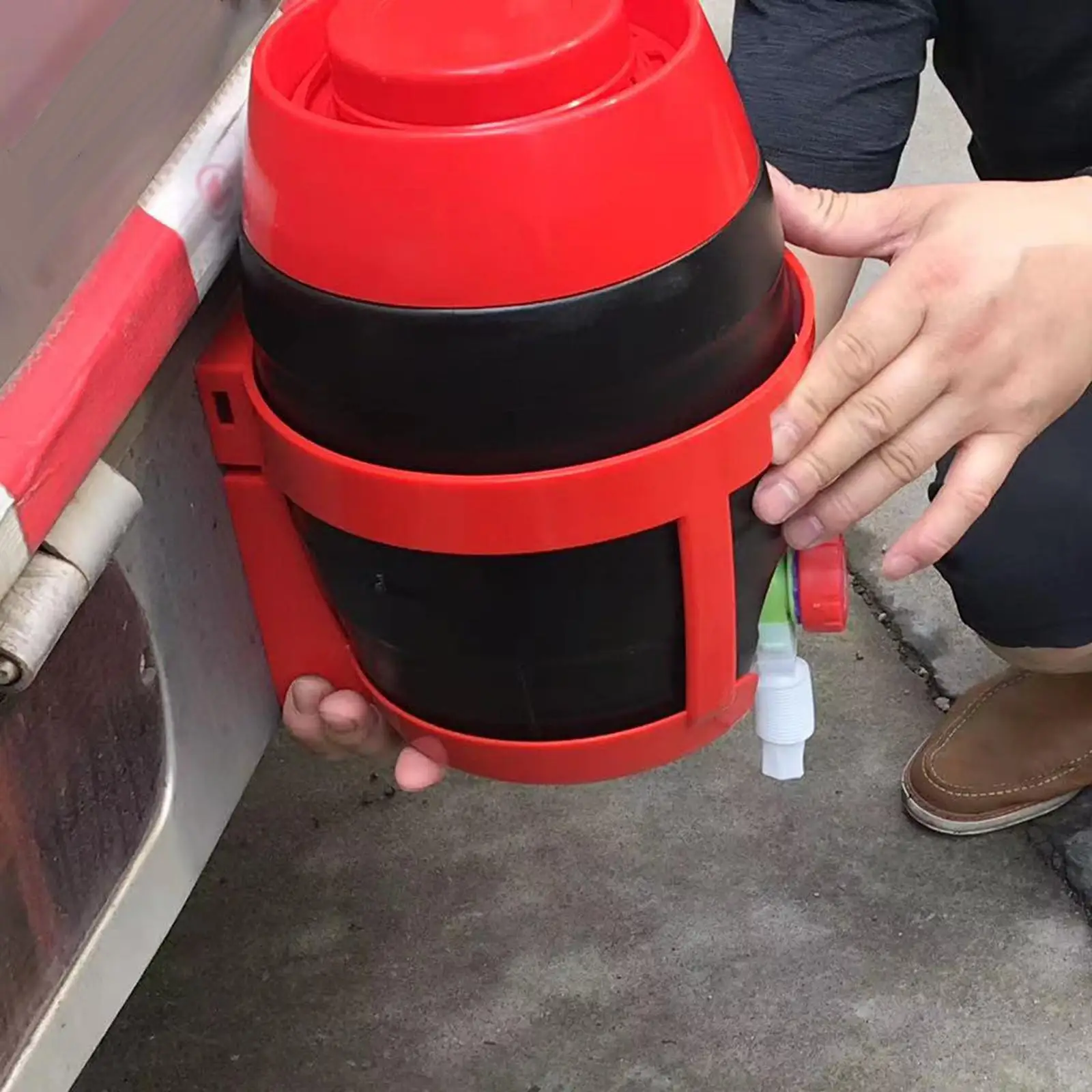 Car Detailing Dispenser Utility Dispenser Dividing Polish Wax Dispenser Lightweight Practical Tool Car Wash Liquid Dispenser