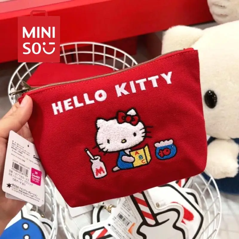 

Retro Style Sanrio Hello Kitty Fashion Storage Bag with Anime Embroidery Cat One Shoulder Handbag Paired with Cartoon Wallet