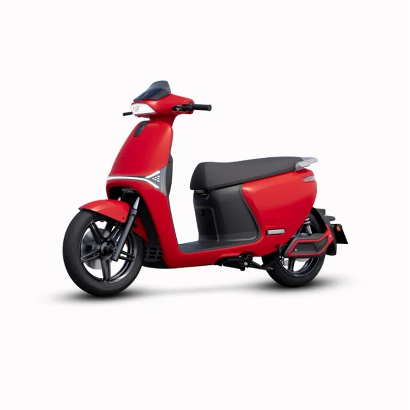 EEC 45KM/H City Vehicle 2000W Scooter Motorcycle With 72V30Ah Removable Lithium Battery