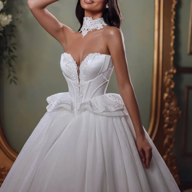 White Appliques Wedding Dresses off-shoulder A-line Flower decal Long tail Bridal Gowns Made Customized