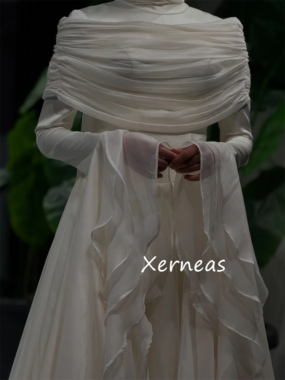 Customized Modern Style Chiffon Pleat A-line High Collar Long Dresses Bespoke Occasion Party High Quality Formal