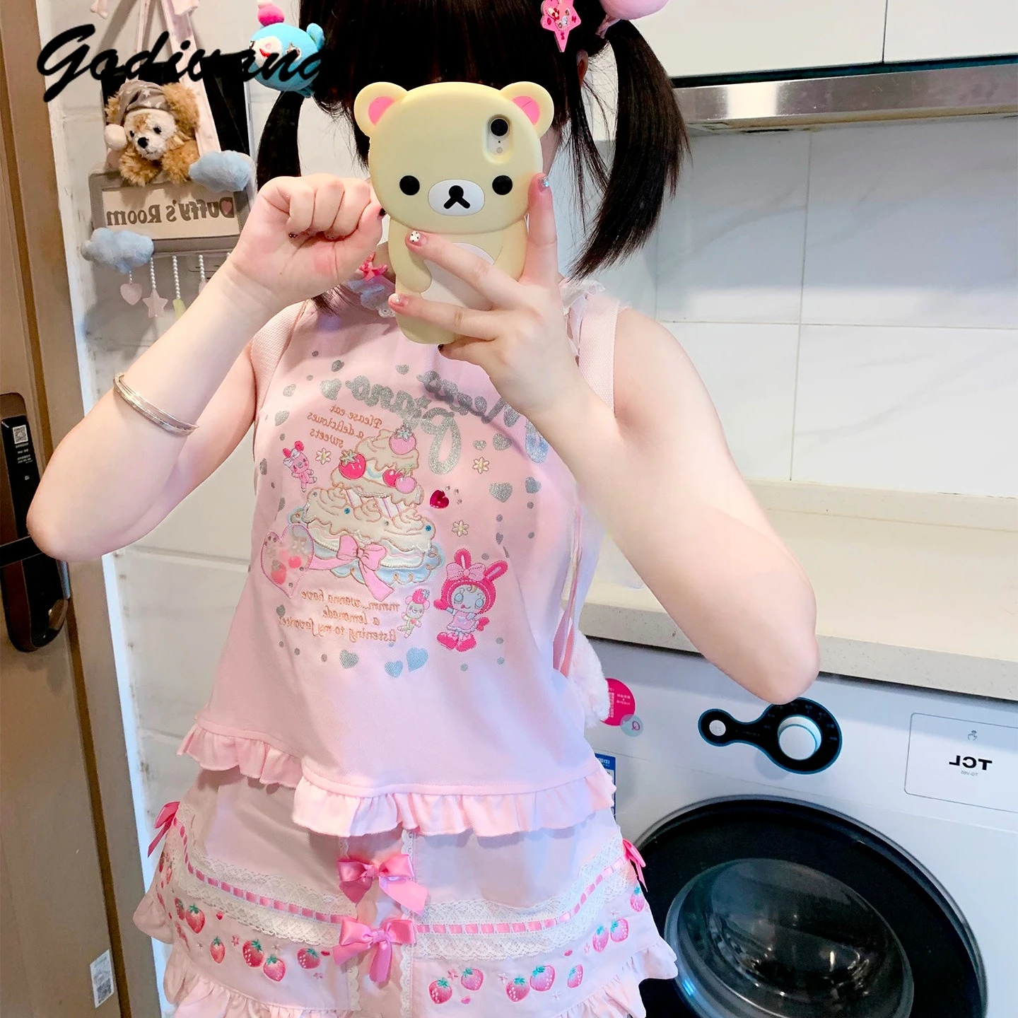 

Original New Summer Daughter Girls Kawaii Strawberry Embroidered Pink Vest Tank Top Mini Skirt 2-piece Set Women's Skirt Suits