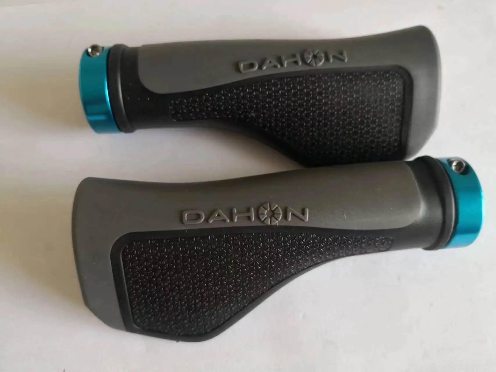 for DAHON Folding bike Handlebar Grip Lock On 132mm 22.2mm bicycle grips