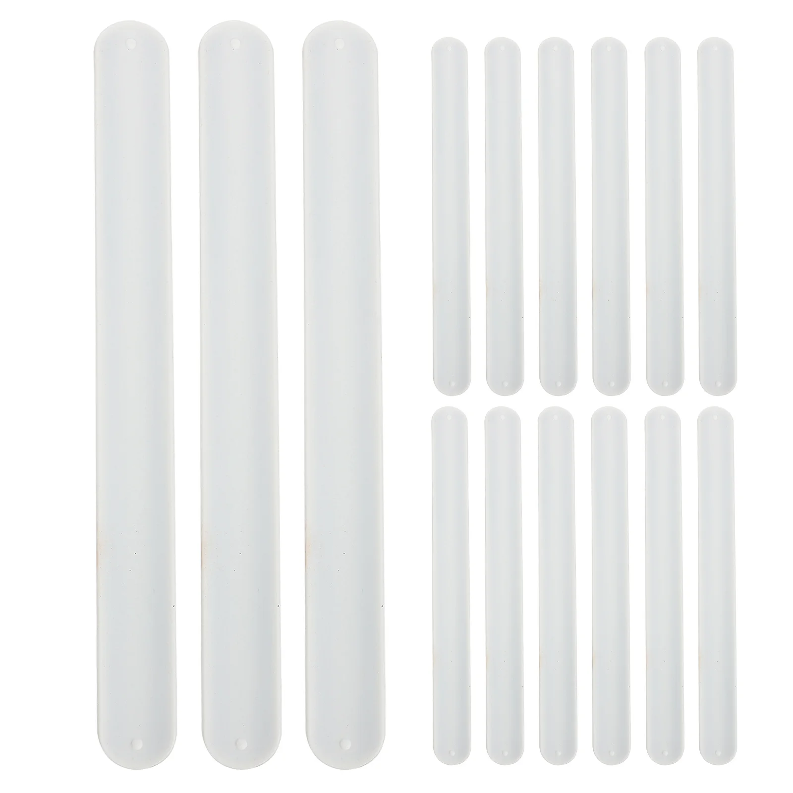 

20Pcs Soft Wrap Bands Kids Decorative Bracelets White Silicone Slap Wristbands for School Craft DIY Painting Activity