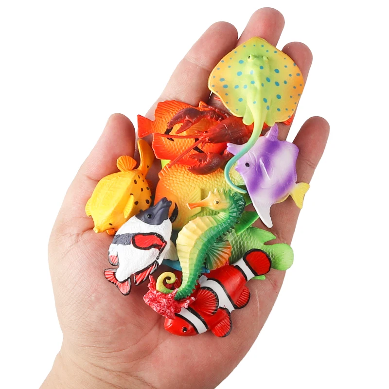 Oenux Sea Life Animali Set Megalodon Delfino Raggi Pesce tropicale Balena Squalo Modello Action Figures Educazione in miniatura Giocattoli per bambini