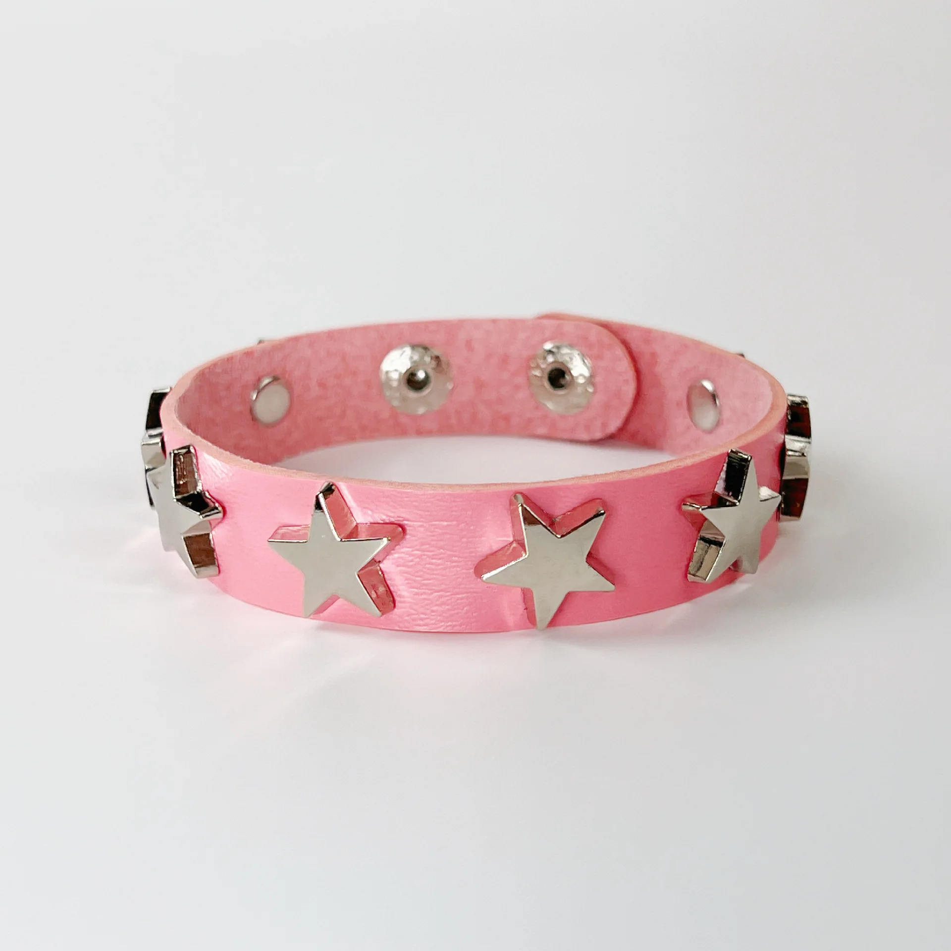Bracelet en cuir multicolore en alliage, style rétro minimaliste tendance, personnalité punk, étoile à cinq branches, attrayant