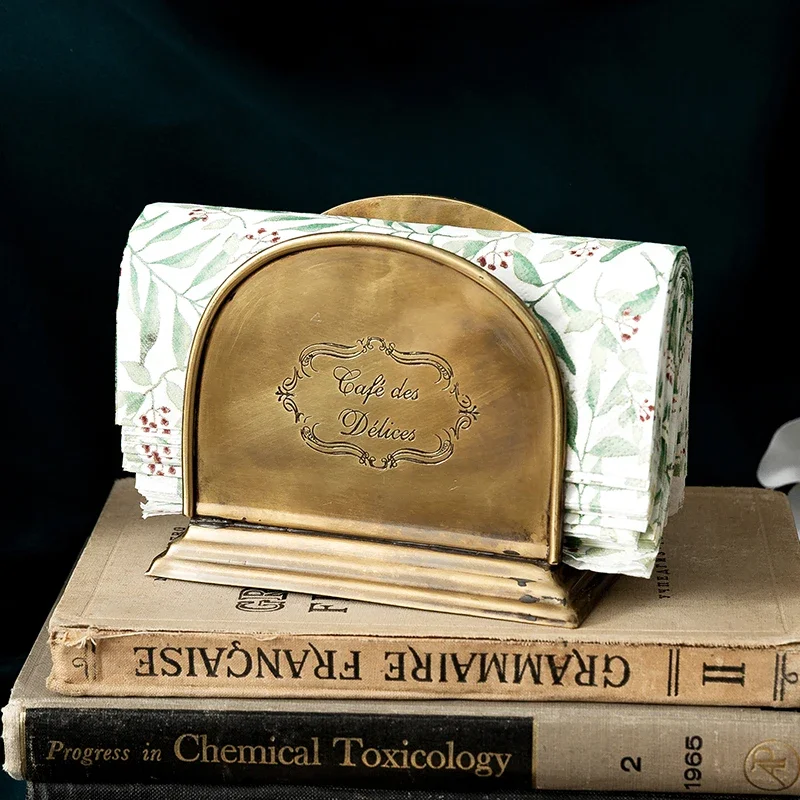 

Латунный держатель для салфеток для декора столовой, органайзер для чайного столика в дворцовом стиле, тисненый декоративный поднос, классический дизайн