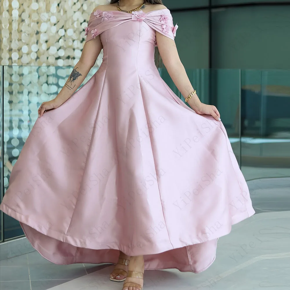 Maßgeschneiderte A-Linie-Abschlussballkleider, bodenlang, schulterfrei, ärmelloses Abendkleid, modisches, mit Perlen verziertes, drapiertes Partykleid mit Blumen