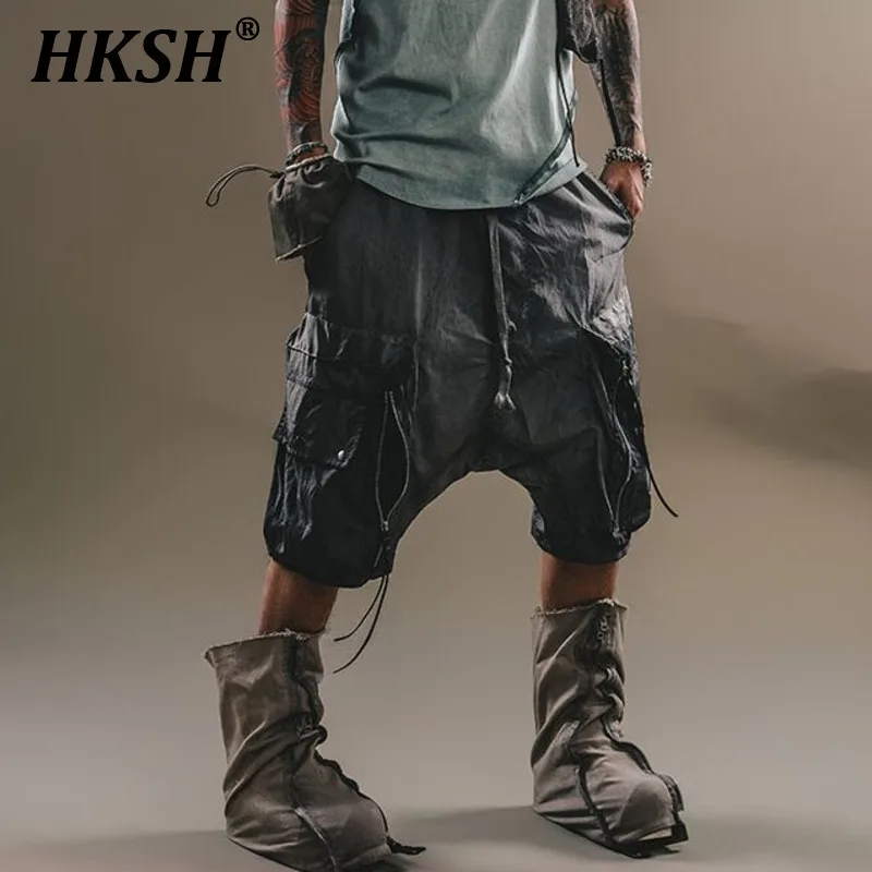 HKSH Men\'s Tide Waste Land Functional Multi-level Capris Deconstruction Pockets Washed Vintage Punk Shorts Fashion Chic HK1629
