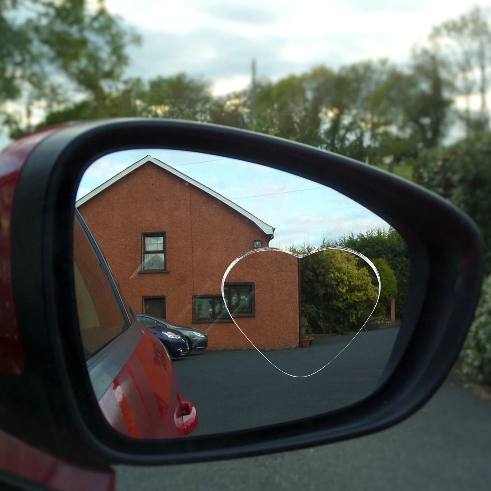 

8Pcs Heart Shaped Car Blind Spot Mirror Wide Angle Convex Side Lens Rearview Attachment Parking Aid Car Side Rear View Lens