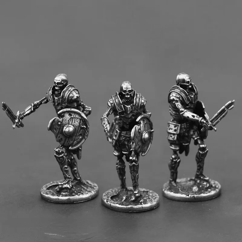 Figurines d'action de guerrier squelette morts-vivants, épée de la légion médiévale ancienne, modèle d'armure en métal et cuivre, jouet d'ornement Miniature