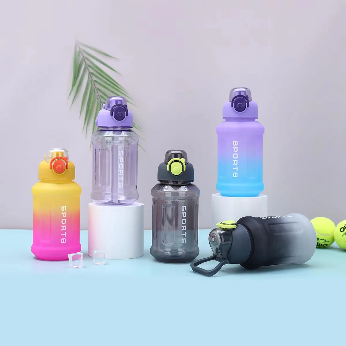 Large-capacity Tonton Cup Outdoor Sports Water Cup with Handle Portable Food-grade Pc Material Water Cup