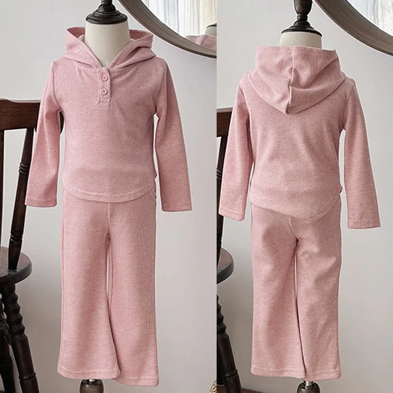 

Комплекты с капюшоном для девочек, детский осенний топ + свободные штаны, комплект из 2 предметов, детская весенняя повседневная одежда, модные однотонные костюмы для малышей