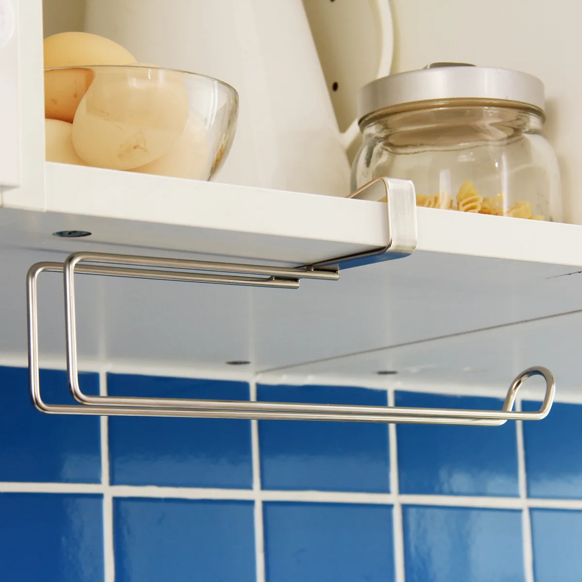 Stainless Steel Kitchen Paper Towel Holder Without Punching Cabinet Roll Paper Hanger Clip-on Tissue Cling Film Storage Rack