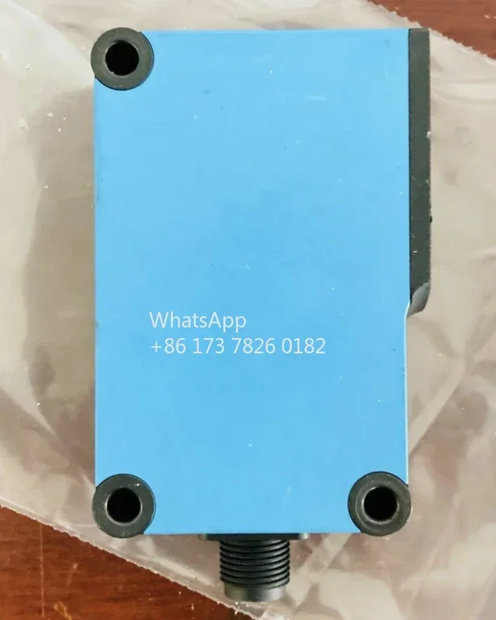 Usato WTB27-3P2411 1025994   sensore