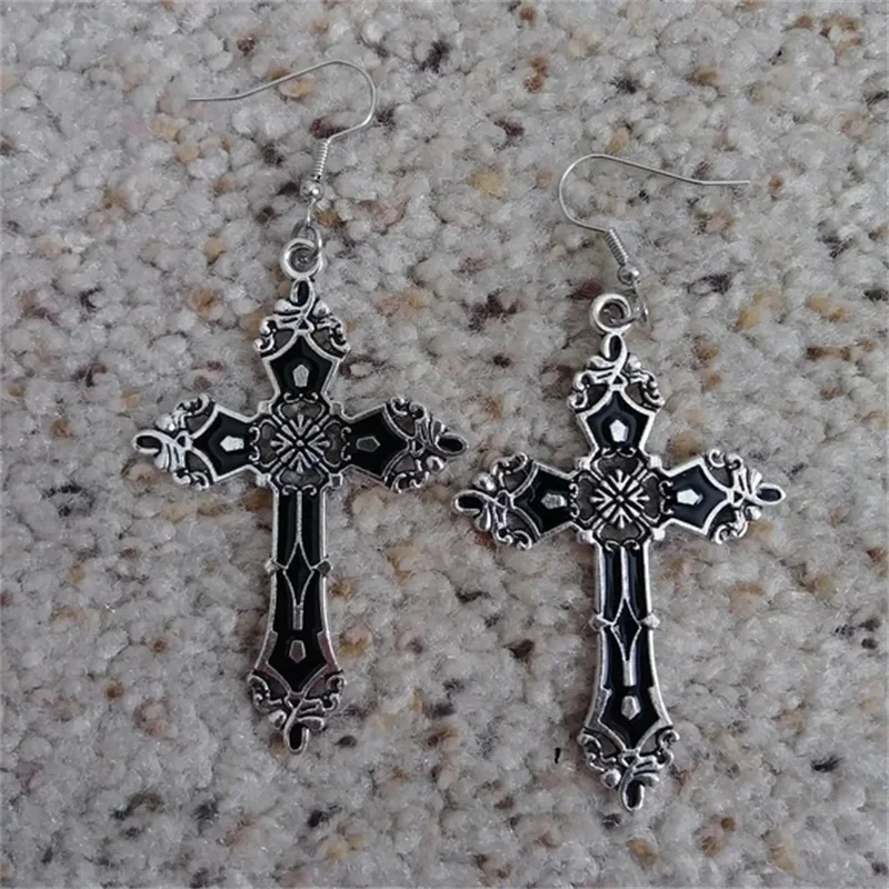 Punk Vintage Black Enamel Cross Earrings Aesthetic Gothic Cross Earrings Women Optimal Jewelry Accessories