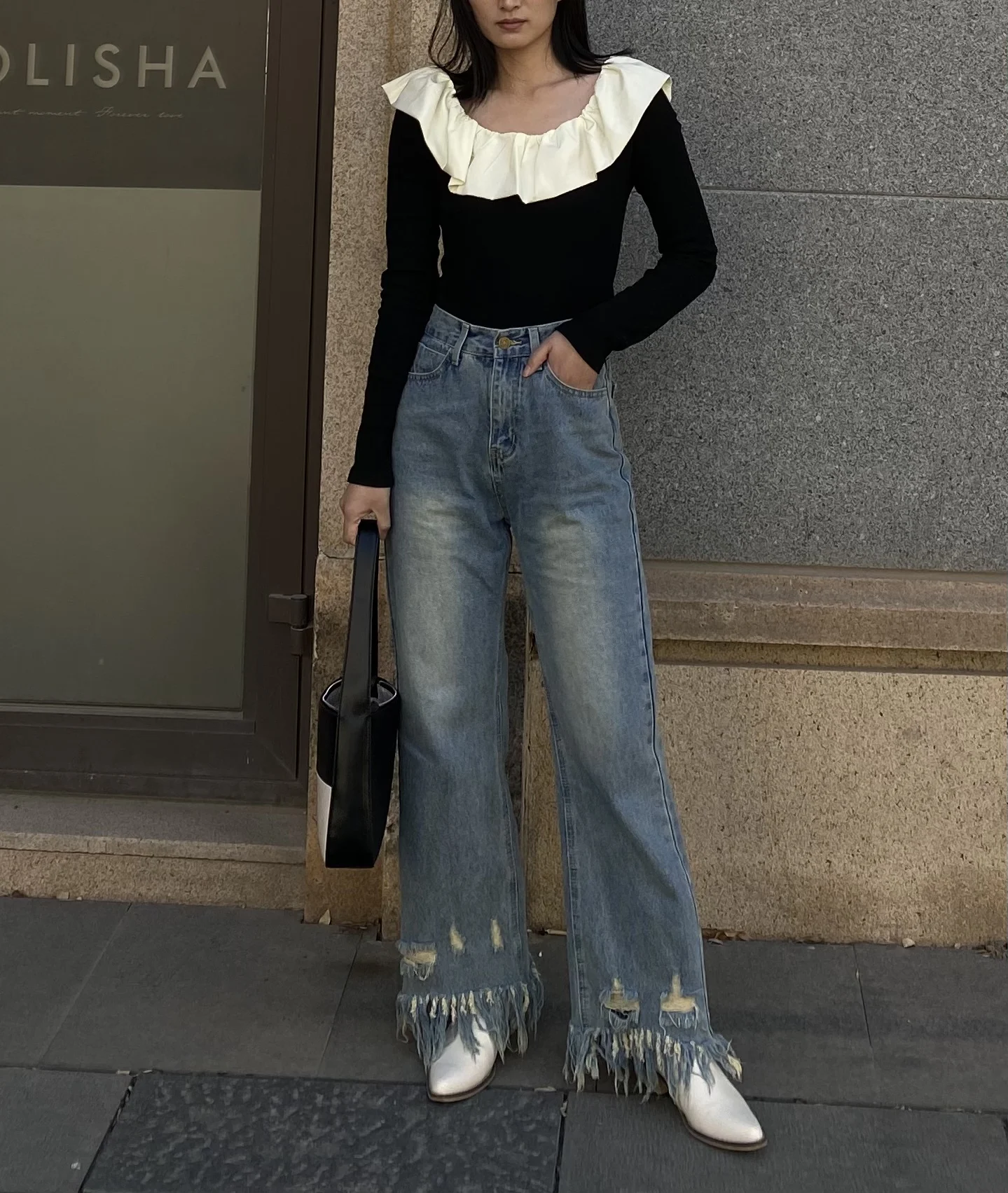 Japanese Harajuku Denim Pants Tassels Ripped Floor Wipe Trousers Women Punk Rave Grunge Pant Wide Leg Pants Casual Capris