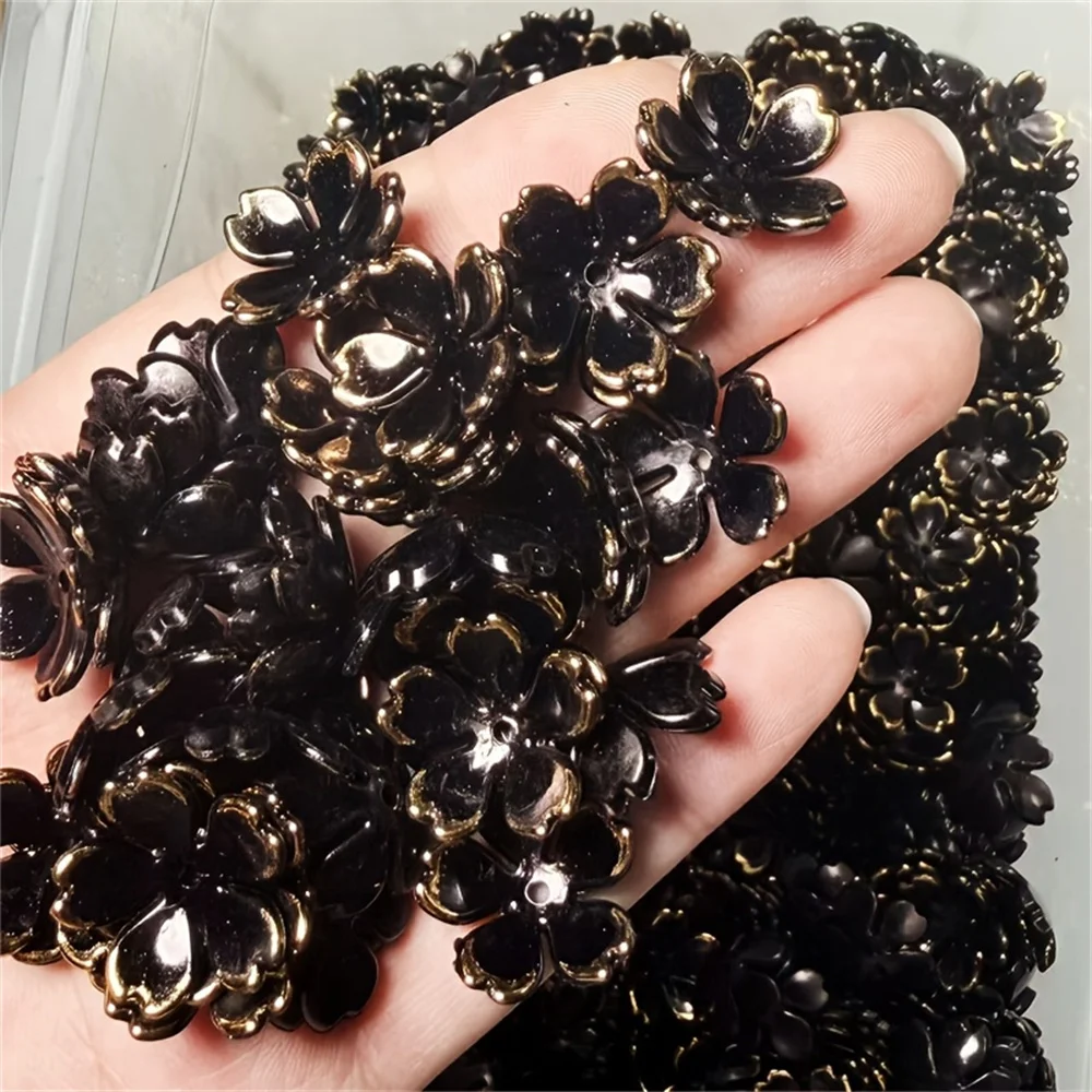62/122 Stück schwarze Blumenperlen mit fünf Blütenblättern – Kirschblüten-Abstandshalterperlen, zum Verwenden bei DIY-Projekten, für Hochzeiten und als Accessoires für Feiertage. – Detail 3