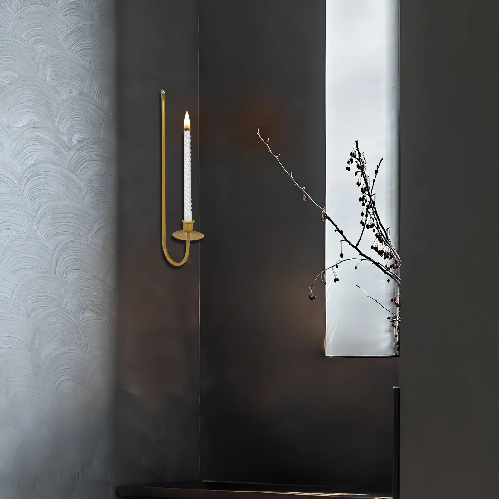 

2Pcs Wall Sconce Holder Metal Decor Slender Curved Design Robust Material Easy Installation Stable Raised