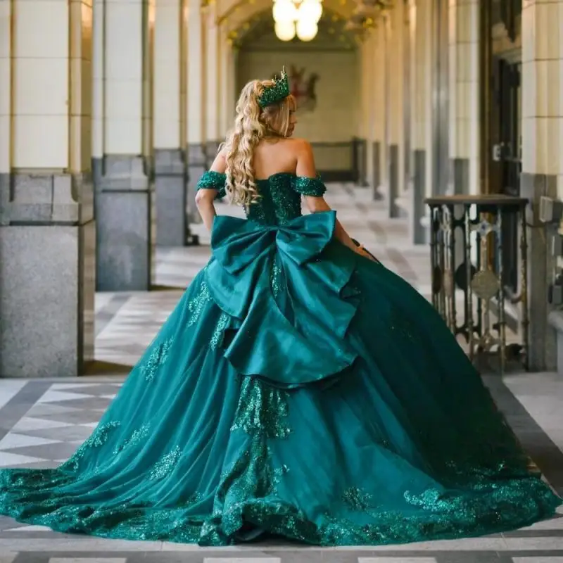 Customized Emerald Green Quinceanera Dress Ball Gown Applique Sequins Beaded Tiered Sweet 16 Vestido De 15 Anos