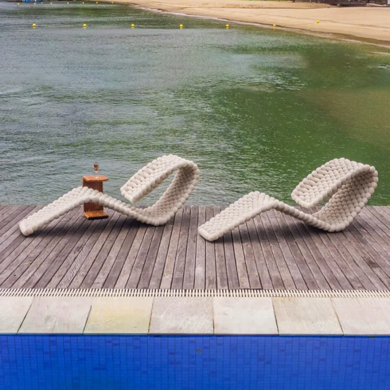 Nordic outdoor bed rattan courtyard villa outdoor balcony hotel bed and breakfast open-air beach deck chair combination