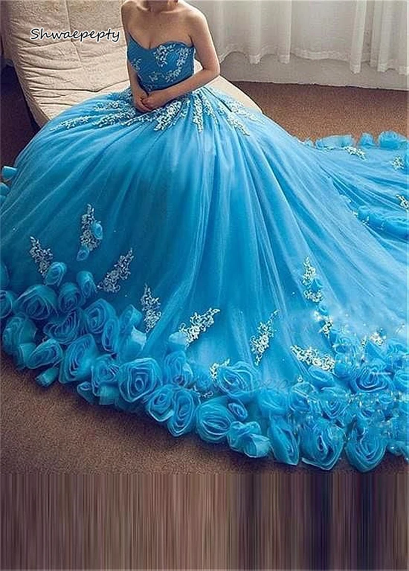 

Shwaepepty Quinceanera Dresses Hand Made Flowers Princess Sweet 16 Dress Sweetheart Neck Chapel Train Vestidos de quinceañera