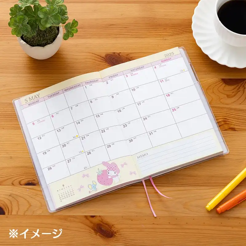 2025 Original Sanrio Square Handbook B6 Melody Kuromi Cinnamoroll Kitty Little Twin Stars Anime Notebook Calendar Organiser Gift