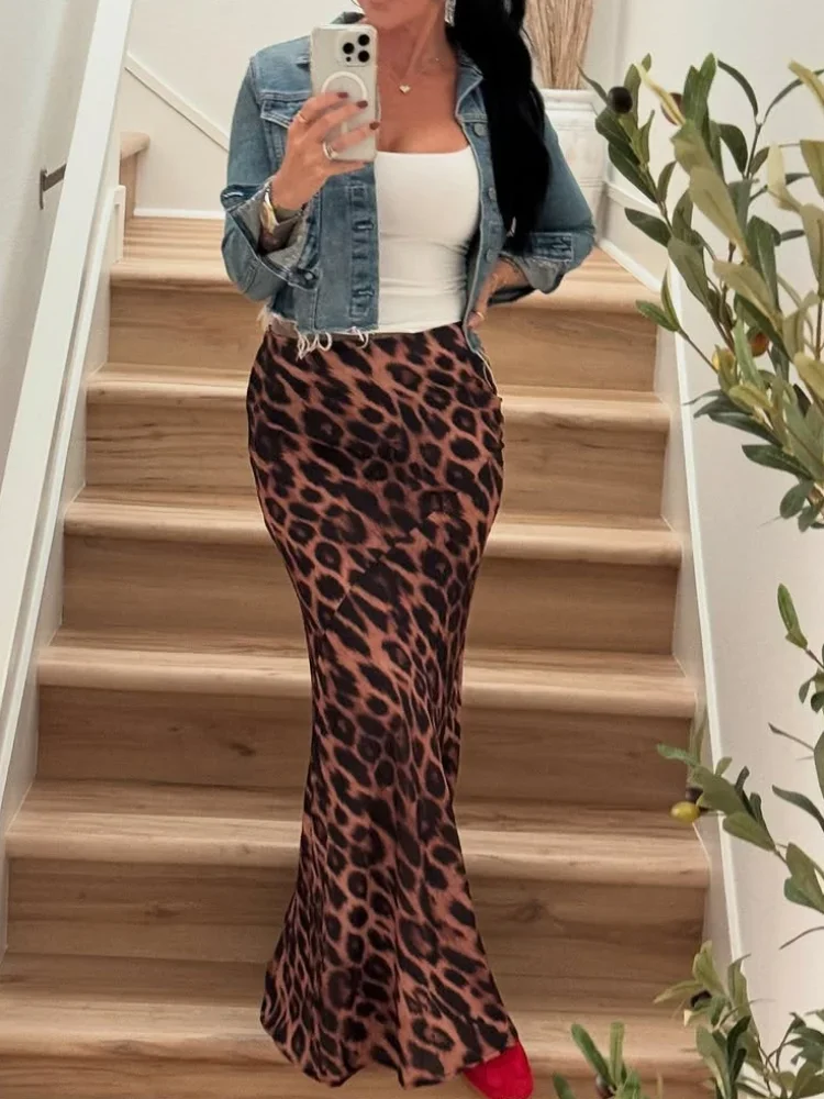 Gonna lunga stampata leopardata retrò moda donna gonne a coda di pesce sottili pieghettate a vita alta 2026 Lady Holiday Street Chic Wear Nuovo