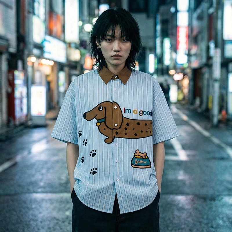 

Винтажная полосатая рубашка для мужчин, 100% хлопок, с коротким рукавом, синяя, с вышивкой таксы, забавный принт с собакой, уличная одежда в стиле Харадзюку, унисекс топы