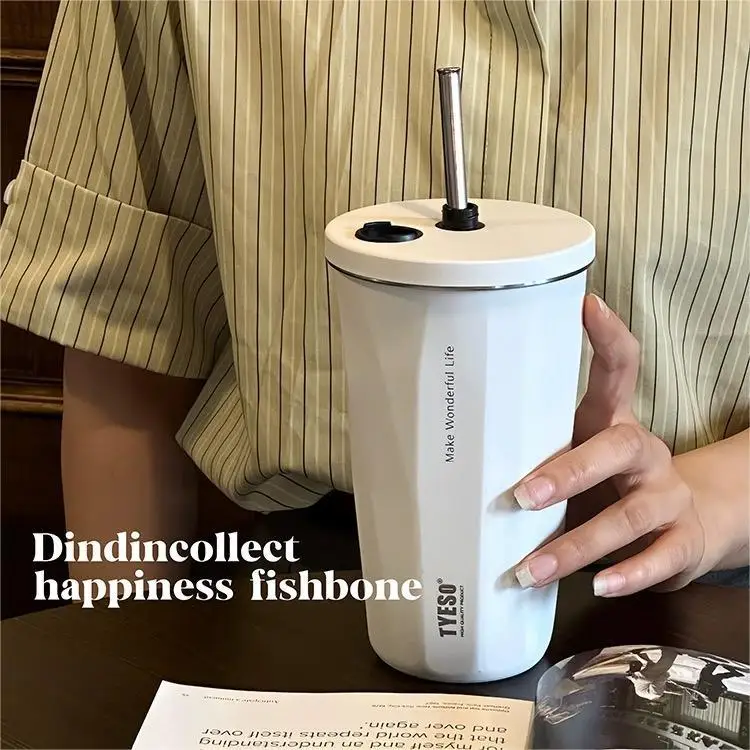 

600ml Stainless Steel Vacuum Insulated Travel Mug With Straight Straw Hot Cold Beverage Tumbler For Winter Coffee