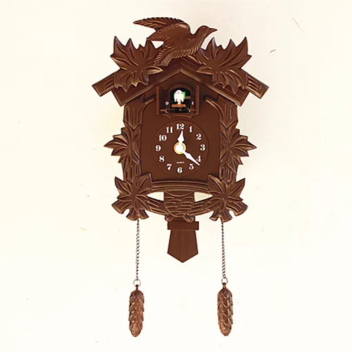 Cuckoo wall clock rural living room wall clock cuckoo clock creative fashion.