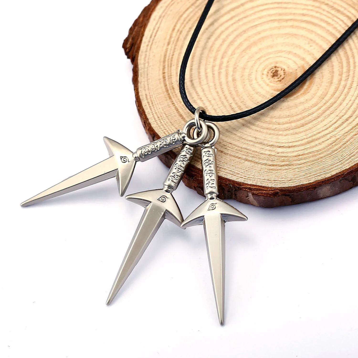 Cute Choker Necklace 3 Kunai Pendants Gift Anime Hatake Kakashi Uchiha Itachi Sasuke Gaara Accessories Figure Cosplay Toys