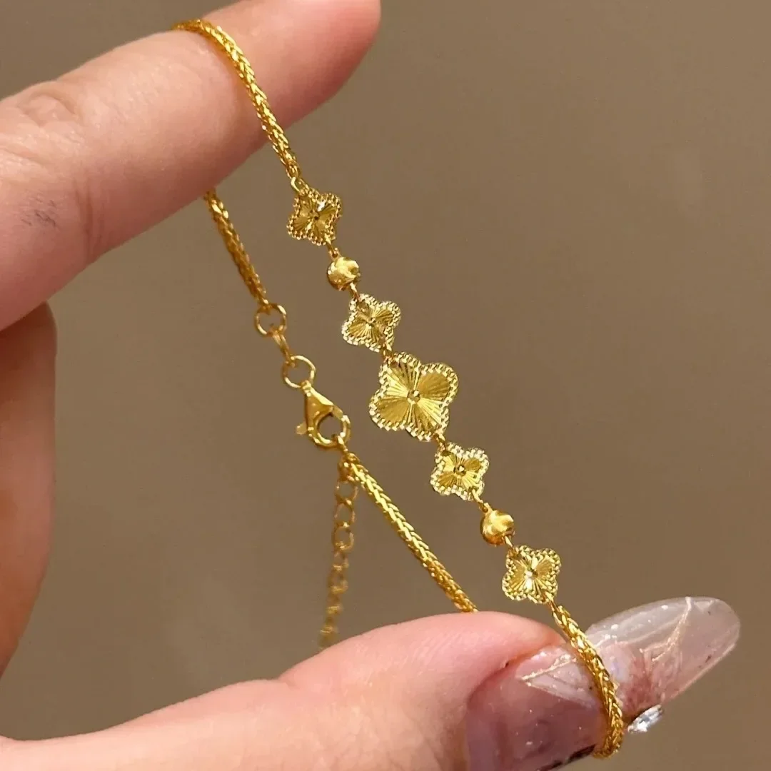 Bracelet à fleurs en feuilles de cinq fleurs pour femmes, design de niche, bijoux à main doux, tendance, polyvalents, exquis, nouvelle collection 2025