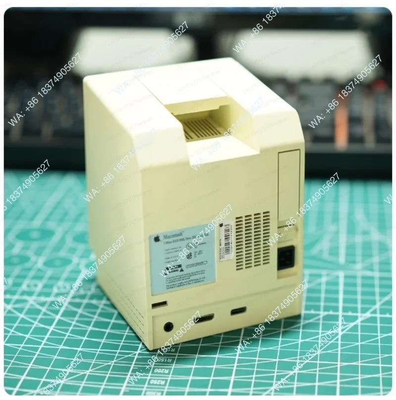 1pcs Vintage Replica Case with 7-inch Secondary Screen, USB-C Mini Display for Desktop Decor, System Monitor & Photo Frame