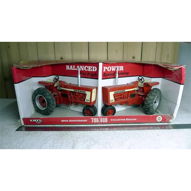 

Литая под давлением ERTL масштаб 1:16 Farmall 706 806 40th модель трактора из сплава Коллекционная игрушка в подарок сувенирный дисплей орнамент