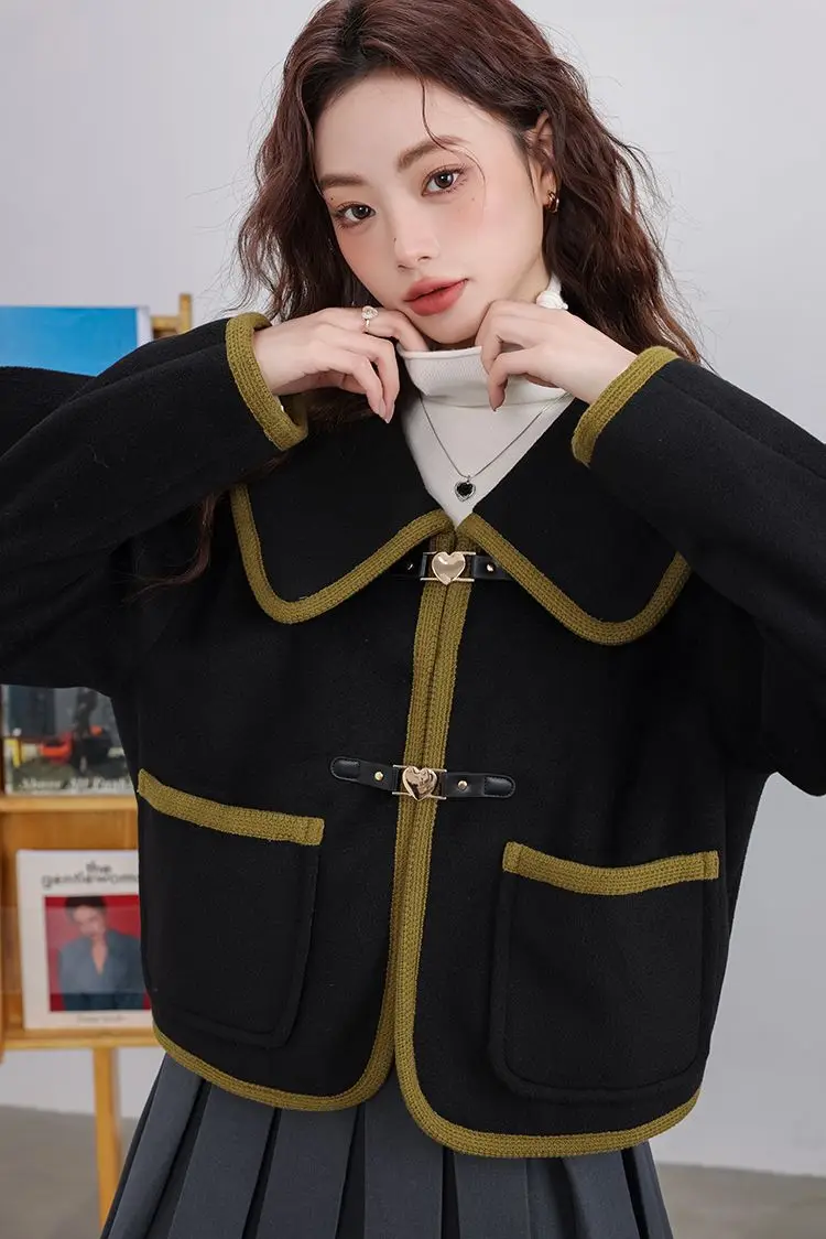 Woolen Outer Short Coat For Women With Color Matching Love Button Design Doll Collar 2023 Autumn And Winter New Short Coat