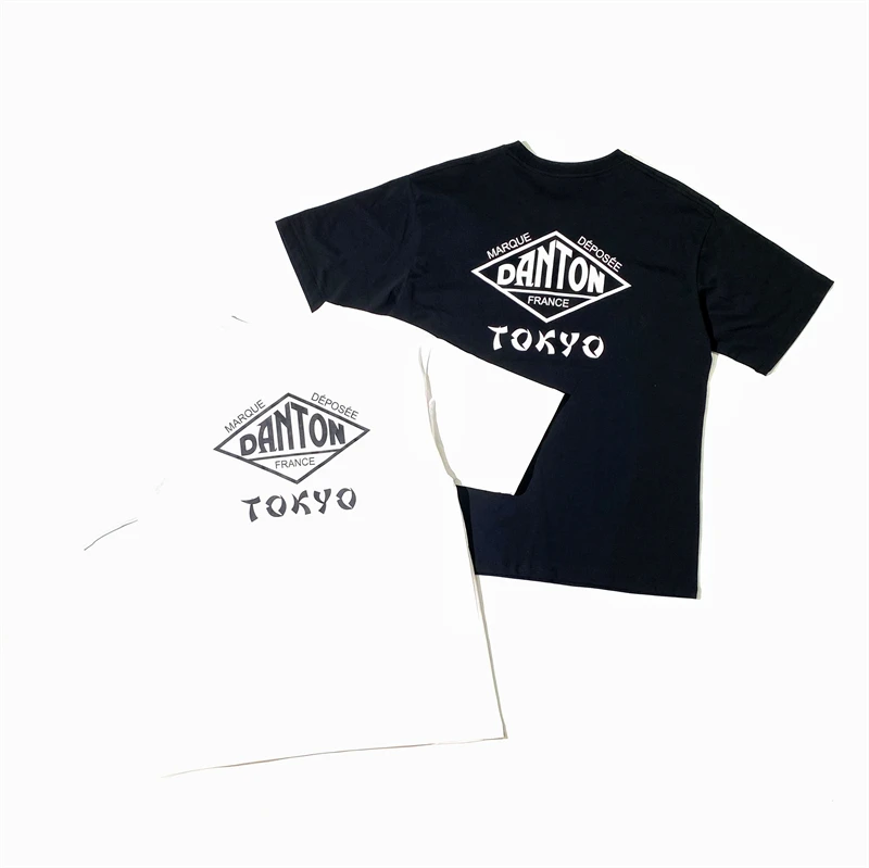 東京限定！ 日本トレンド QUCON DANTON TOKYO スモールラベルプリントラウンドネックカップルTシャツ 純綿半袖