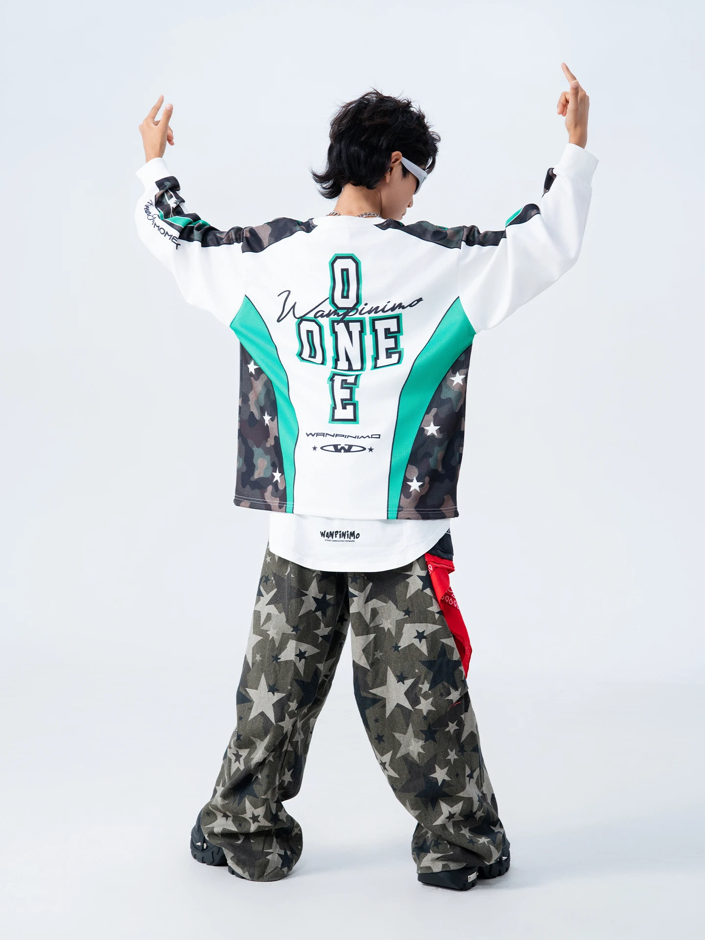 2025 Nuovi bambini Costumi di performance di danza Hip Hop per ragazzi Camicie larghe Pantaloni mimetici Vestito Ragazze Jazz Dance Wear DQS20807