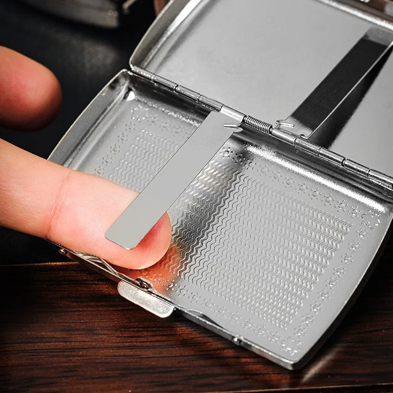 New 12 Packs Metal Cigarette case For regular cigarettes carved pattern Anti pressure Cigarette box Portable Moisture-proof