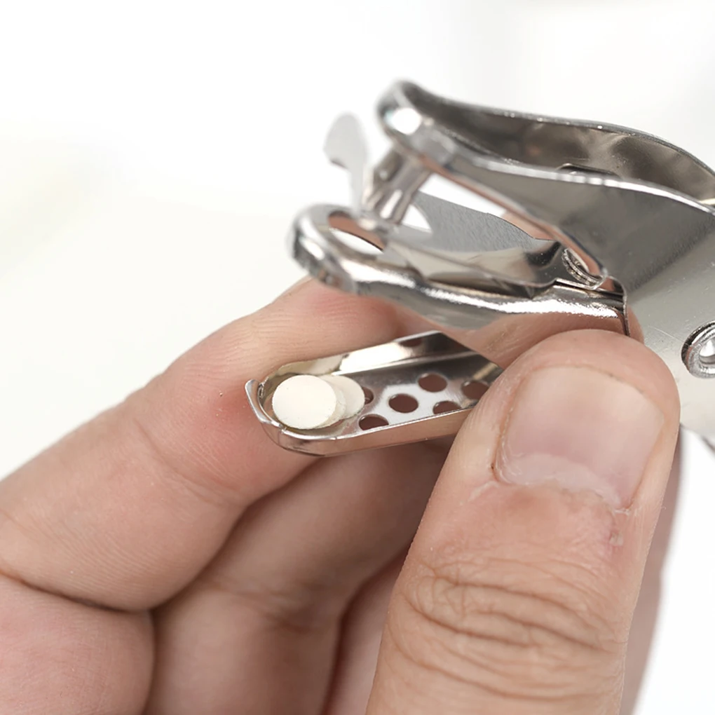 เครื่องมือมือ DIY สำหรับการ์ดกระดาษเงินเจาะรูกลมเดียวขนาด6มม. โลหะ